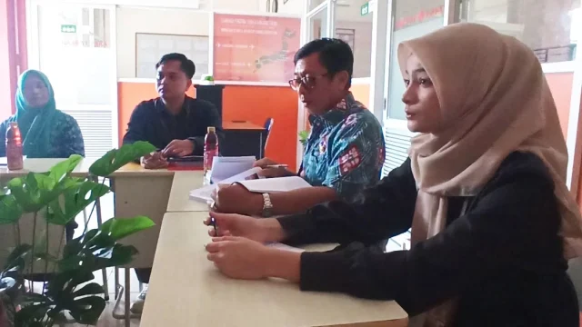 Hari ini 27 Februari 2025, Dinas PMPTSP Kab. Pemalang dengan Tim Teknis Perijinan telah melakukan Cek dalam pemberian Izin Operasional LKP di Kec. Pemalang dan Kec. Moga